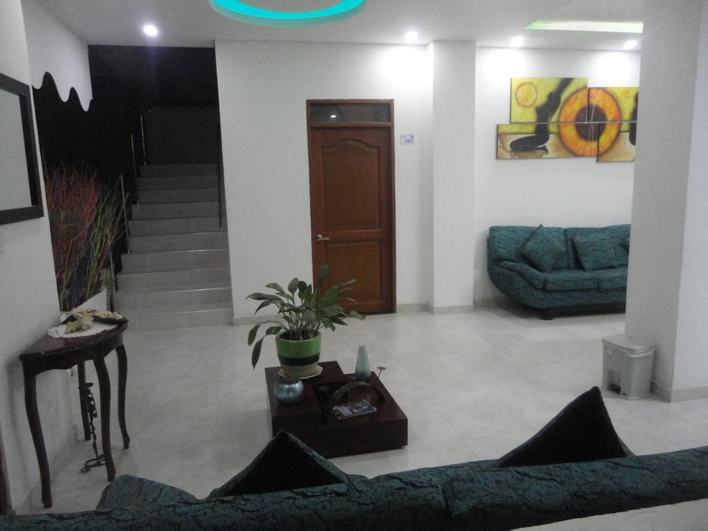 Brizzamar Hotel Санта Марта Екстериор снимка