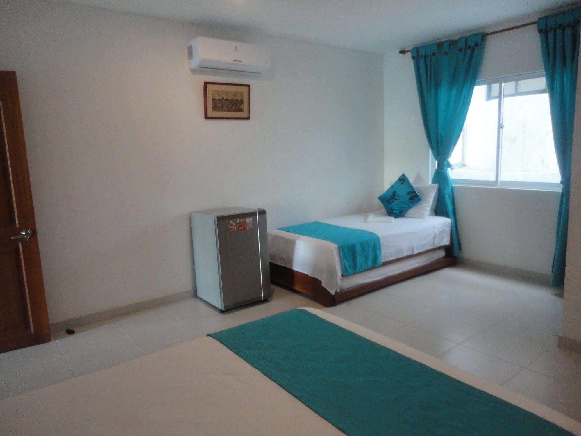 Brizzamar Hotel Санта Марта Екстериор снимка