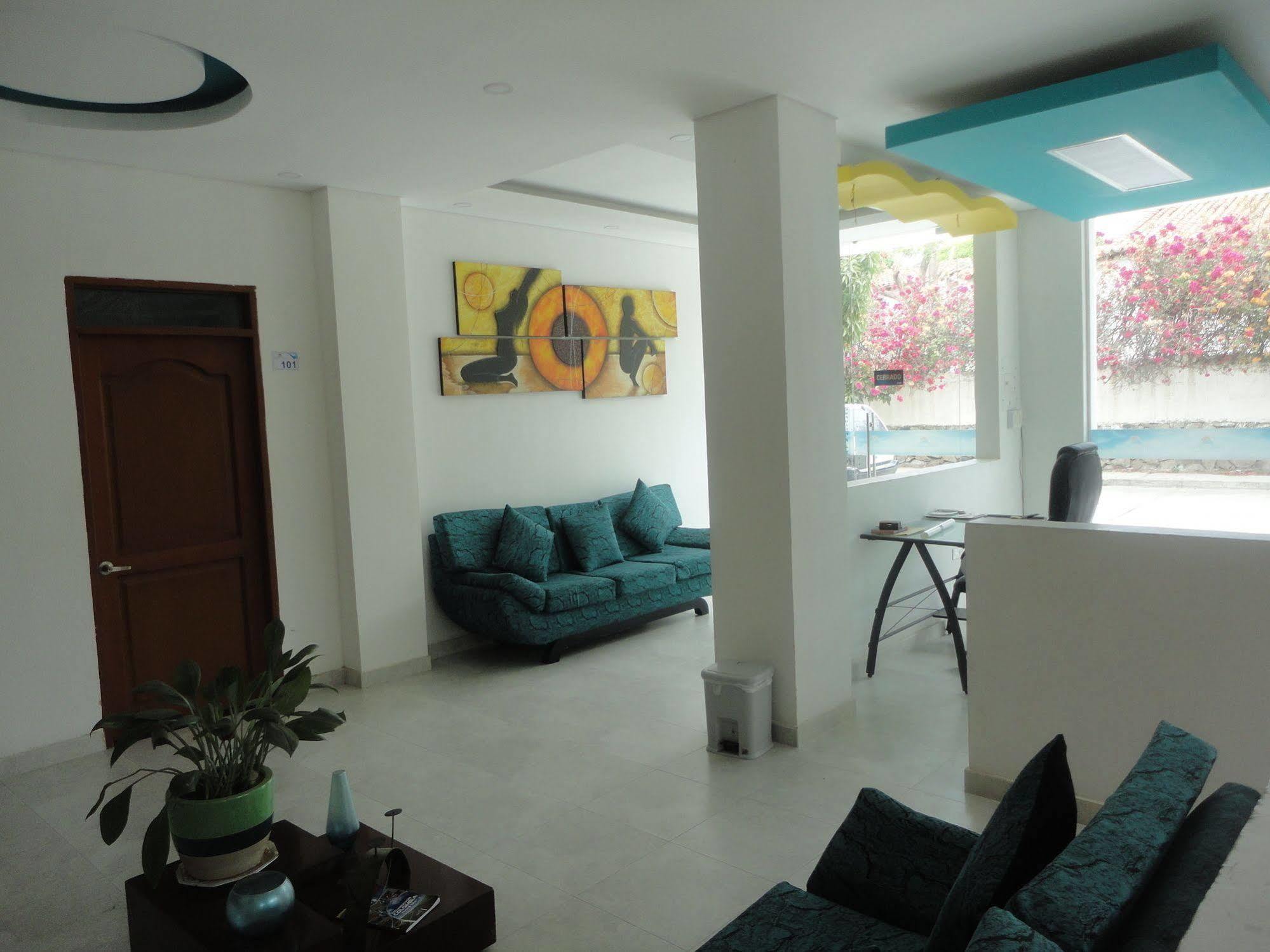 Brizzamar Hotel Санта Марта Екстериор снимка
