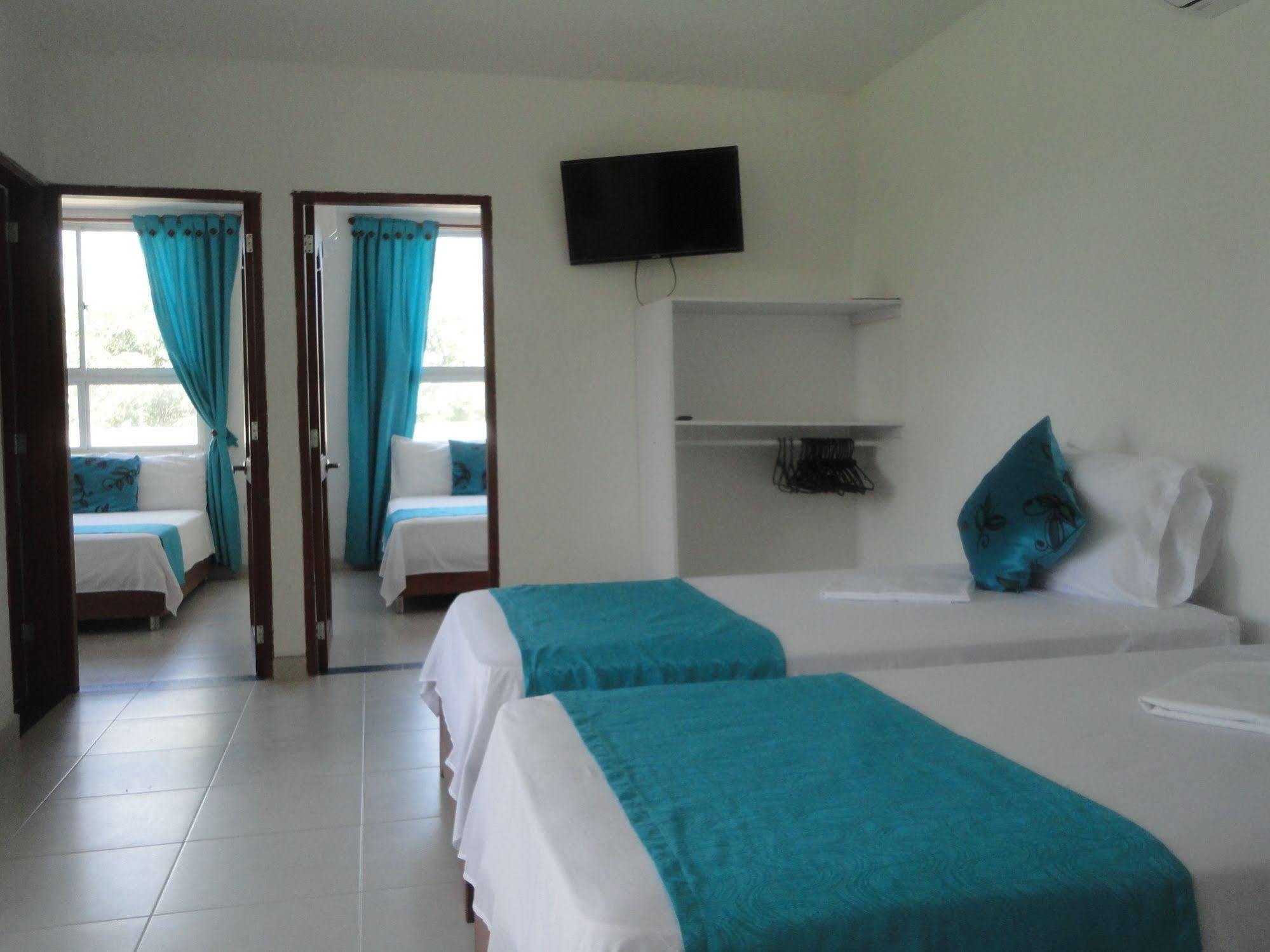 Brizzamar Hotel Санта Марта Екстериор снимка