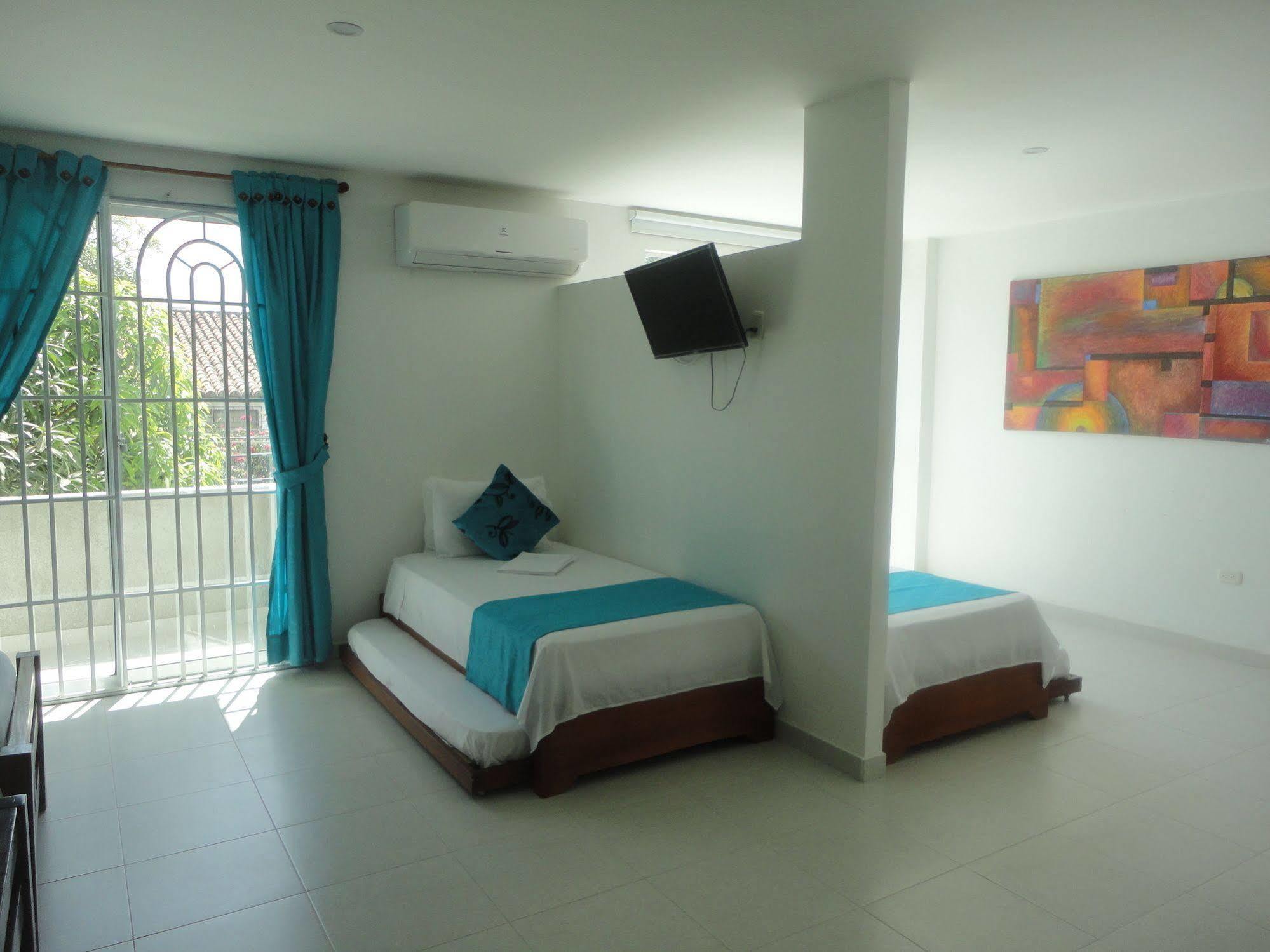 Brizzamar Hotel Санта Марта Екстериор снимка